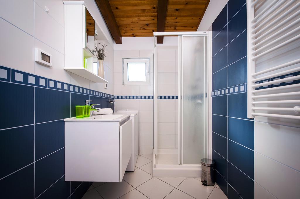 Rm Apartment Pusta Ровинь Экстерьер фото