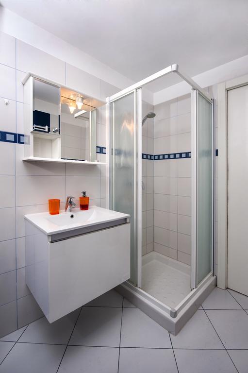 Rm Apartment Pusta Ровинь Экстерьер фото