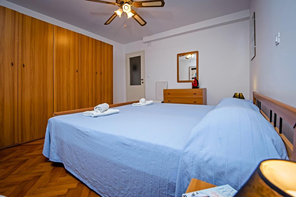 Rm Apartment Pusta Ровинь Экстерьер фото
